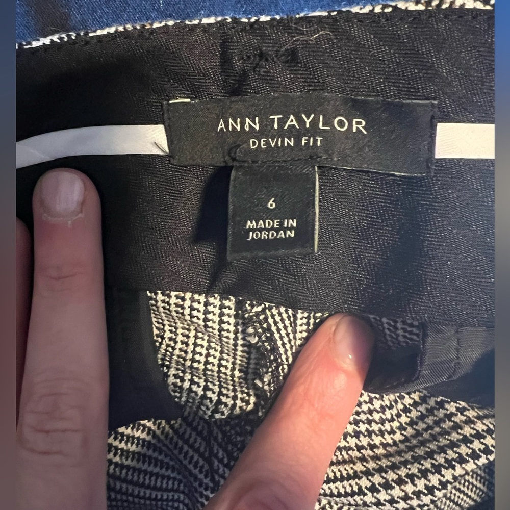 Ann Taylor Devin Fit Dress pant